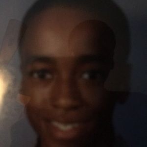 Meet your Posher, Emanuel